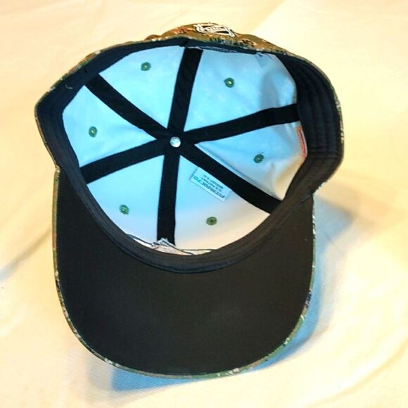 Colorado Avalanche Digital Camo Hat - Picture 6 of 7